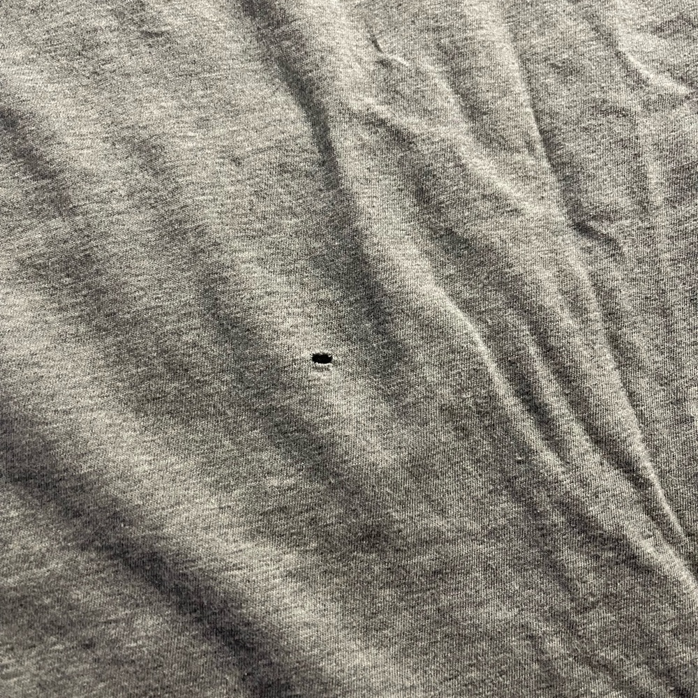 Listen to volume 4 tee shirt large - Picture 3 of 3
